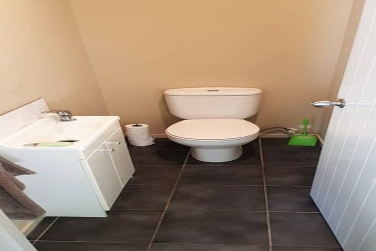 Photo of property in 101 Kyle Road, Greenhithe, Auckland, 0632
