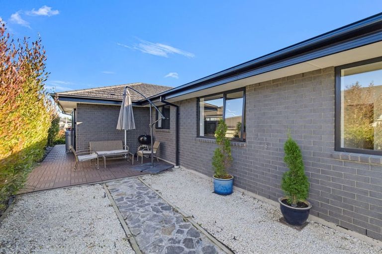 Photo of property in 17 Agathis Crescent, Wigram, Christchurch, 8025