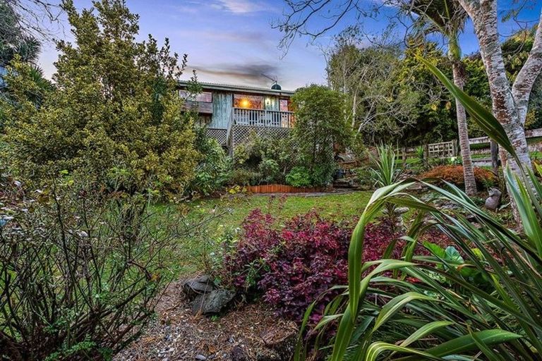 Photo of property in 55 Don Buck Road, Massey, Auckland, 0614
