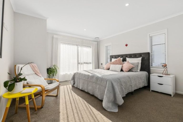 Photo of property in 31 Saltmarsh Road, Hobsonville, Auckland, 0616