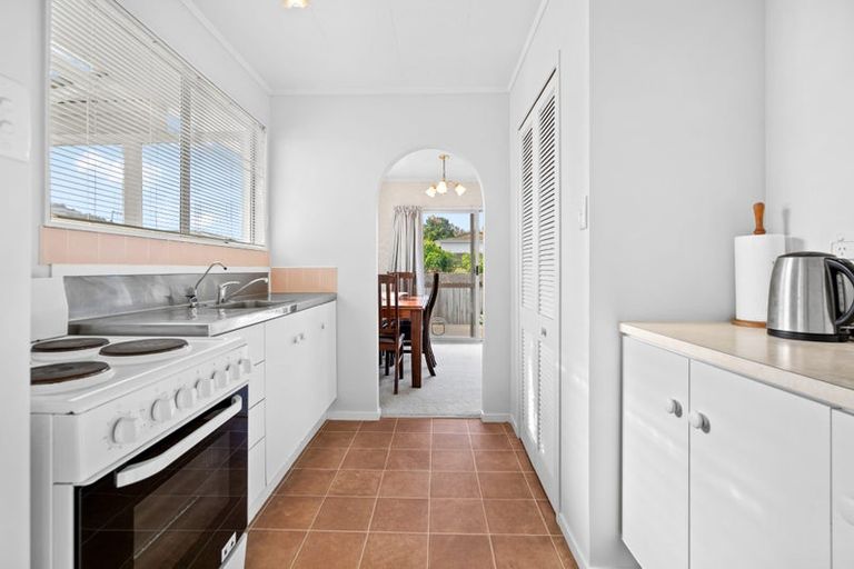Photo of property in 9b Third Avenue, Avenues, Whangarei, 0110
