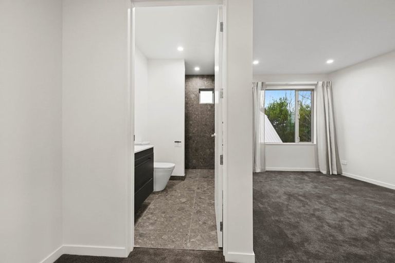 Photo of property in 24u3 Pickering Crescent, Chedworth, Hamilton, 3210