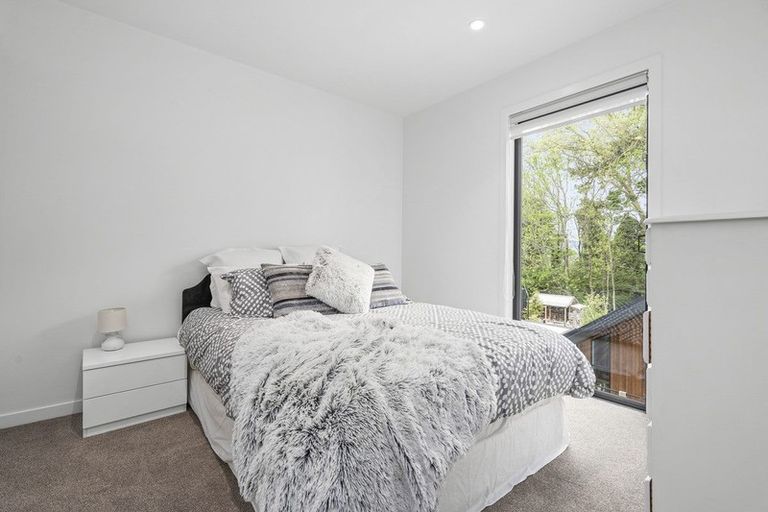 Photo of property in 19 Lakewood Lane, Cambridge, 3434