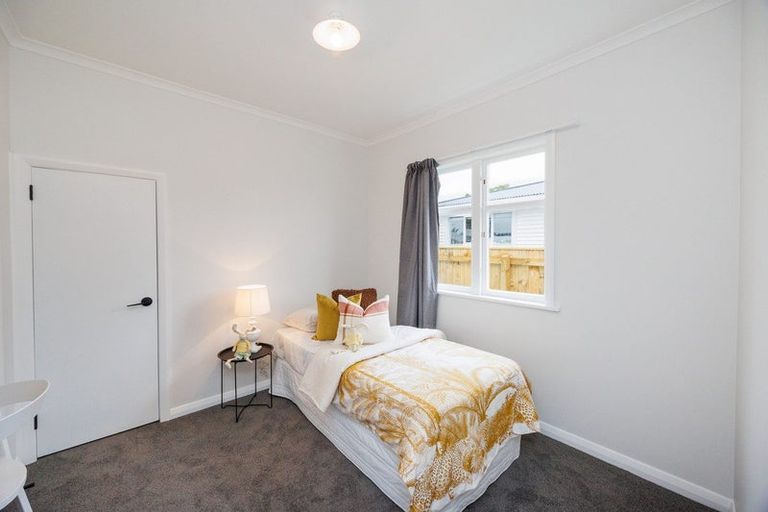 Photo of property in 6 Belvedere Crescent, Takaro, Palmerston North, 4412