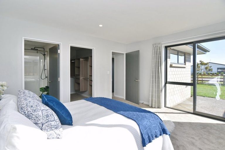 Photo of property in 1 Grimwood Street, Woodend, 7610