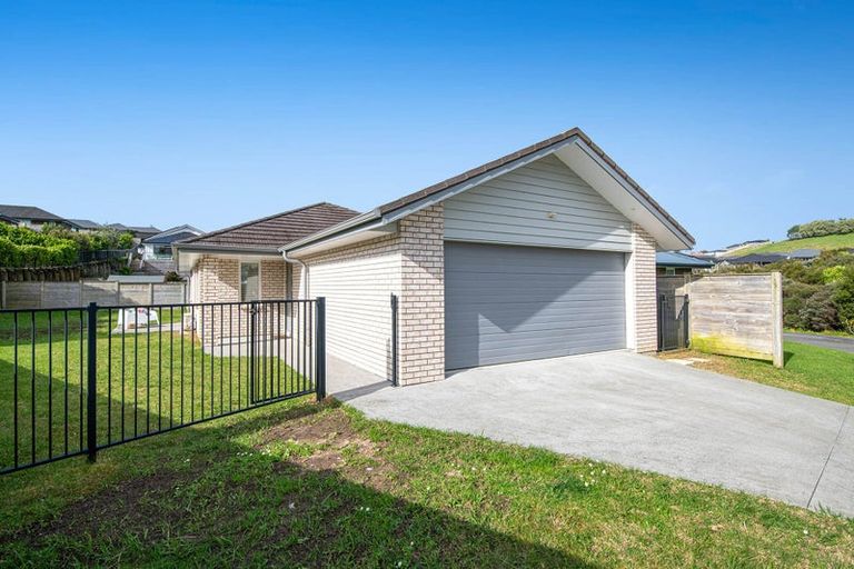 Photo of property in 1 Harry Close, Warkworth, 0910