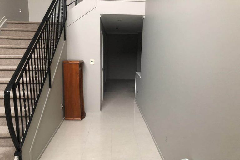 Photo of property in 30a Penzance Road, Mairangi Bay, Auckland, 0630