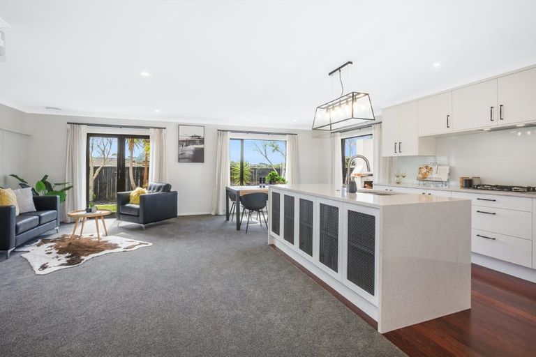 Photo of property in 96 Navigation Drive, Whitby, Porirua, 5024