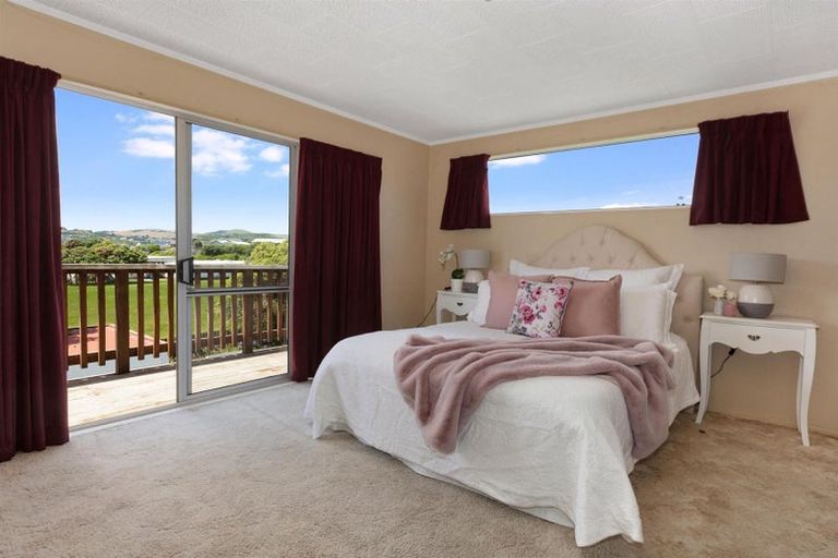 Photo of property in 63 Te Pene Avenue, Titahi Bay, Porirua, 5022