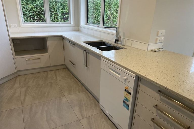 Photo of property in 10 Wiersma Lane, Wigram, Christchurch, 8025