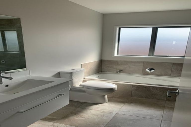 Photo of property in 9 Sharman Place, Wigram, Christchurch, 8042