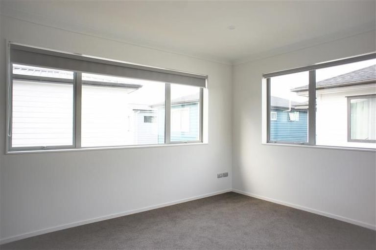 Photo of property in 3 Silvereye Road, Hobsonville, Auckland, 0616