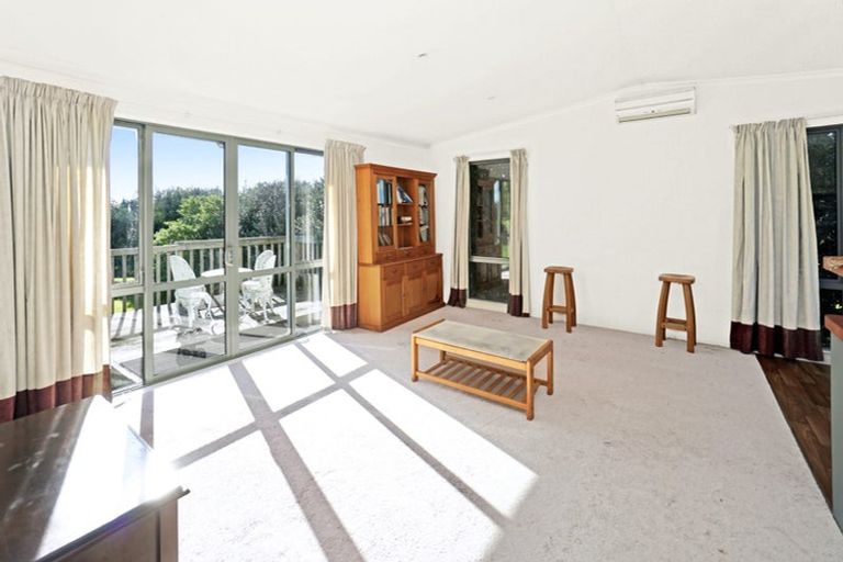 Photo of property in 8 Church Road, Maketu, 3189