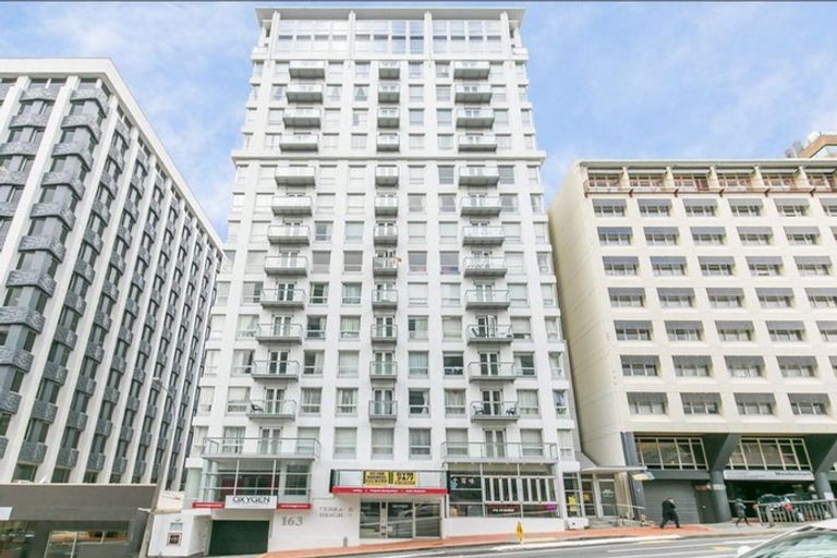 Photo of property in Terrace Heights Apartments, 12a/163 The Terrace, Wellington Central, Wellington, 6011
