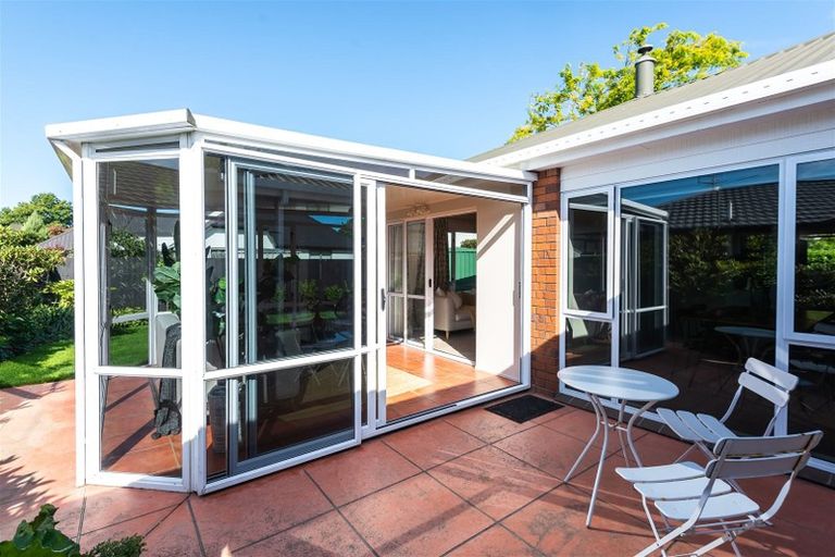 Photo of property in 34 Kedleston Drive, Avonhead, Christchurch, 8042