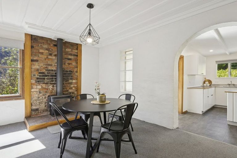 Photo of property in 18 Ellesmere Street, Ravensbourne, Dunedin, 9022