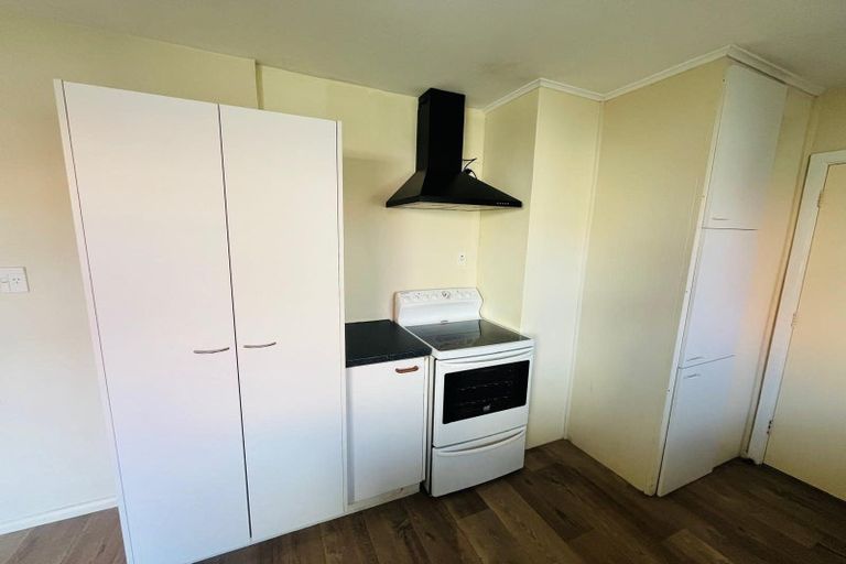 Photo of property in 116 Avonhead Road, Avonhead, Christchurch, 8042