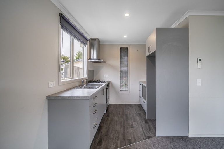 Photo of property in 26 Kent Street, Riversdale, 9776