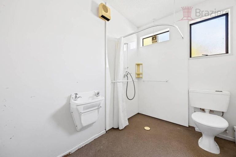 Photo of property in 3/45a Main Road, Redcliffs, Christchurch, 8081