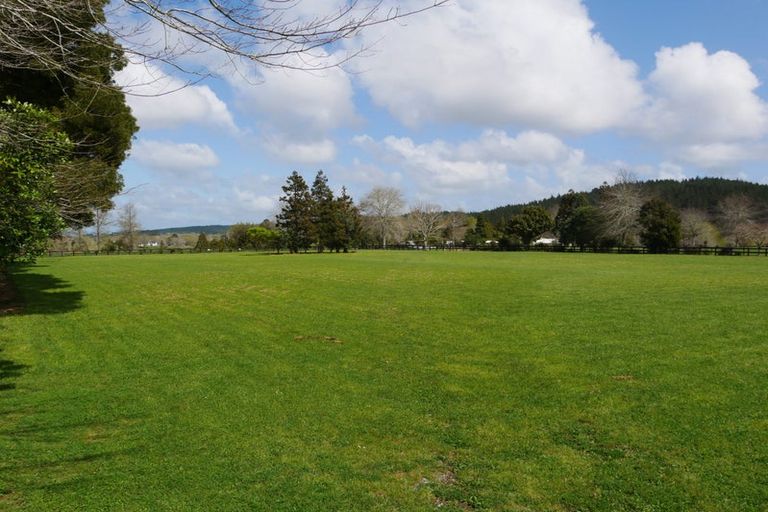 Photo of property in 55 Sunnyside Road, Coatesville, 0793