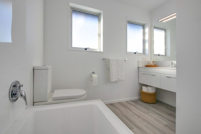 Photo of property in 59 Murphy Road, Taradale, Napier, 4112