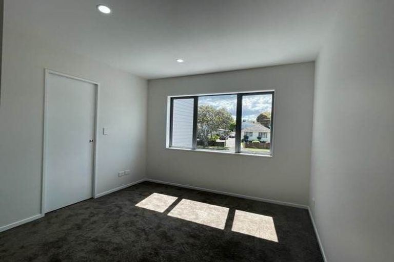 Photo of property in 99d Mahia Road, Wattle Downs, Auckland, 2103