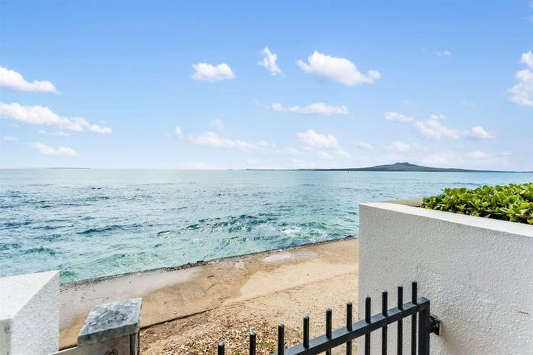 Photo of property in 8a /2 Audrey Road, Takapuna, Auckland, 0620