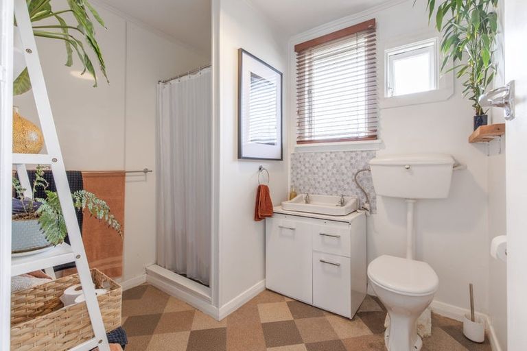 Photo of property in 51 Bibby Street, Waipawa, 4210