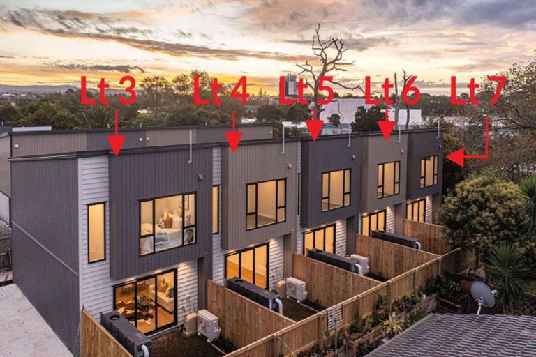 Photo of property in 6/36 Edmonton Road, Henderson, Auckland, 0612