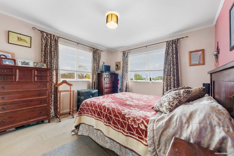 Photo of property in 1 Pauline Place, Bucklands Beach, Auckland, 2014