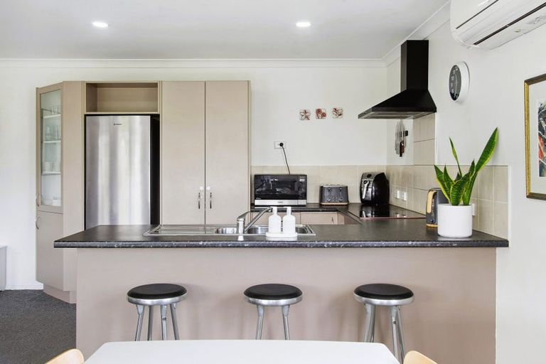 Photo of property in 13 Pooks Road, Ranui, Auckland, 0612