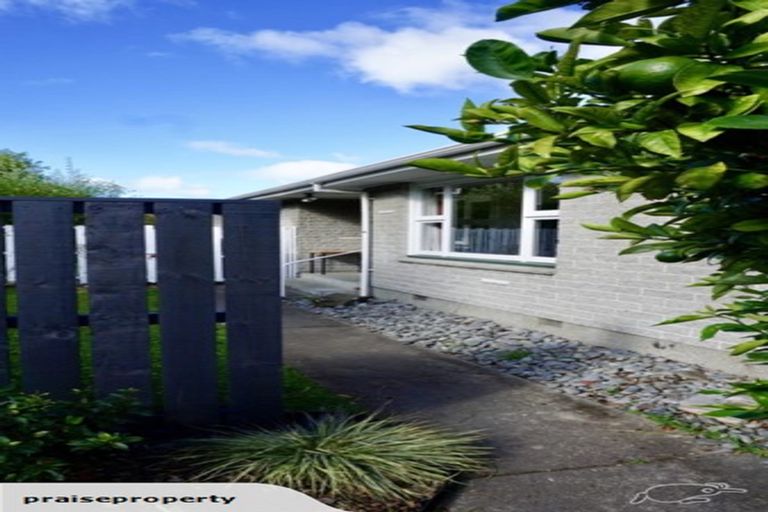Photo of property in 10a Konini Street, Riccarton, Christchurch, 8041
