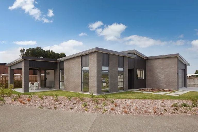 Photo of property in 2 Beau Lane, Waihi Beach, 3611