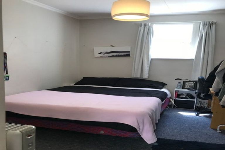 Photo of property in 16 Normanby Street, Newtown, Wellington, 6021