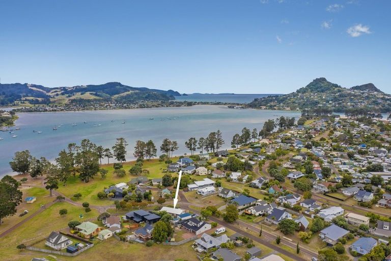 Photo of property in 35 Pleasant Place, Pauanui, Hikuai, 3579