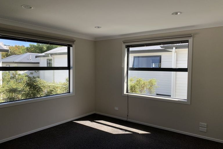 Photo of property in 35 Nairn Street, Mount Cook, Wellington, 6011