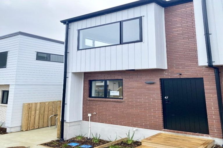 Photo of property in 47 Paetai Lane, Te Atatu Peninsula, 0610
