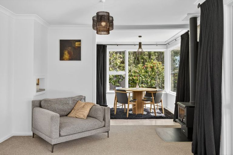 Photo of property in 100 Avondale Road, Avondale, Christchurch, 8061