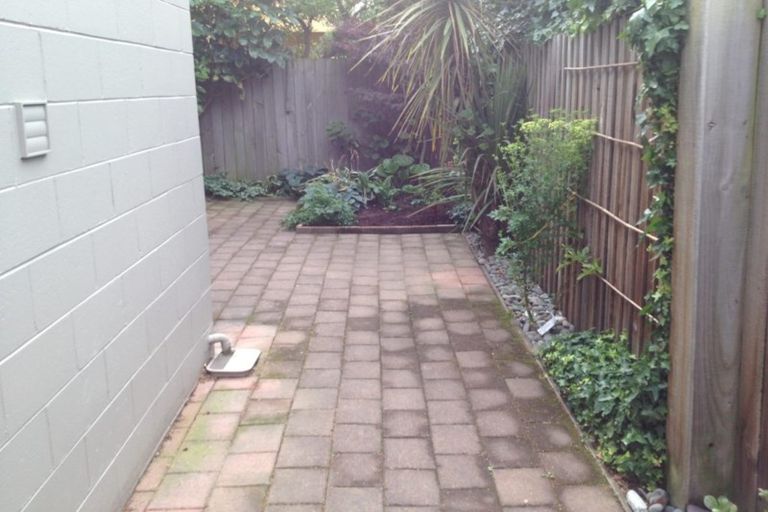 Photo of property in 2/123 Chester Street East, Christchurch Central, Christchurch, 8011