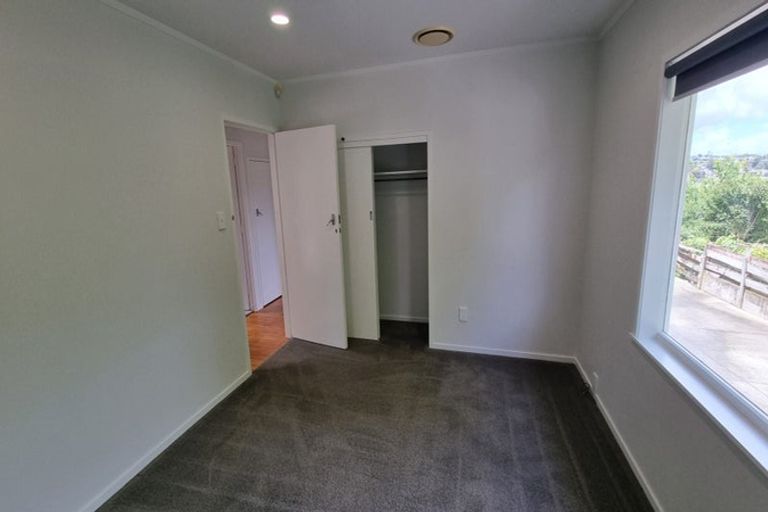 Photo of property in 43 Ramillies Place, Glenfield, Auckland, 0629