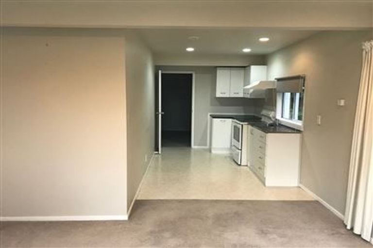 Photo of property in 1/95 Arran Road, Browns Bay, Auckland, 0630