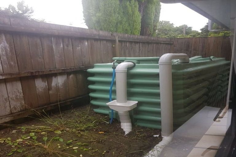 Photo of property in 79a Stanley Road, Glenfield, Auckland, 0629