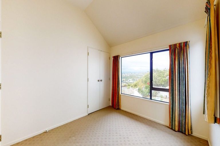 Photo of property in 6b Atamira Close, Churton Park, Wellington, 6037