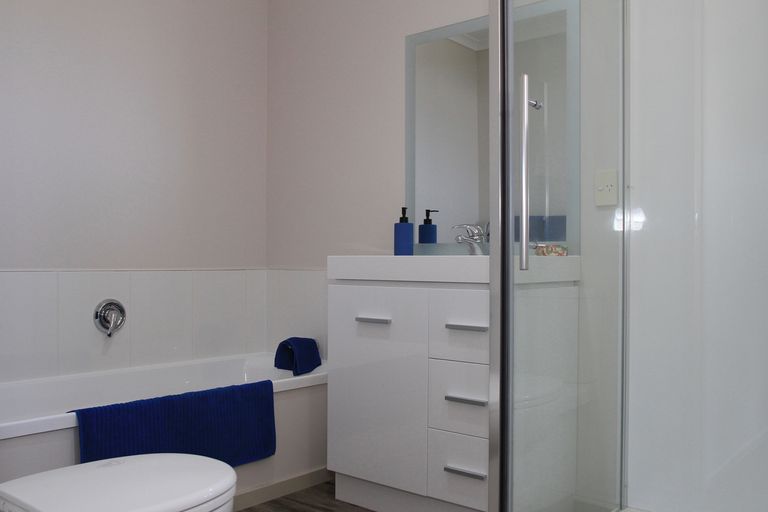 Photo of property in 23 Hallmark Rise, Bethlehem, Tauranga, 3110