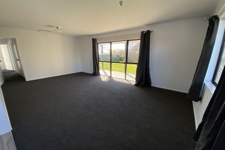 Photo of property in 11 Flemington Place, Nawton, Hamilton, 3200