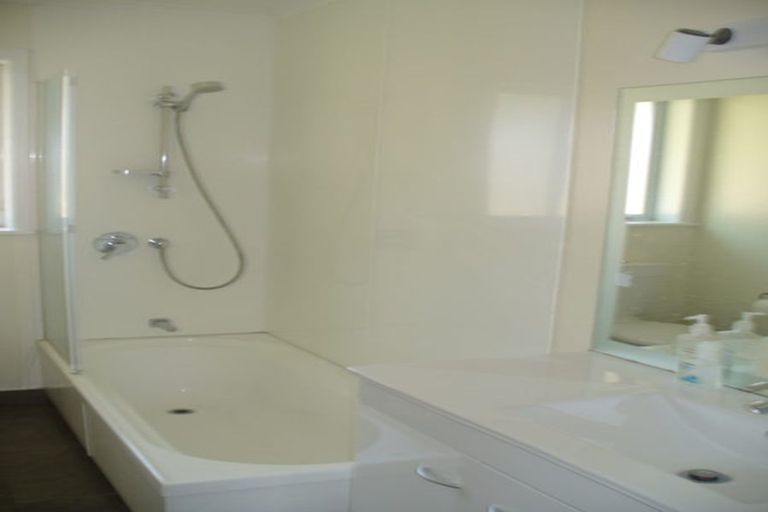 Photo of property in 1/10a Lupton Road, Manurewa, Auckland, 2102