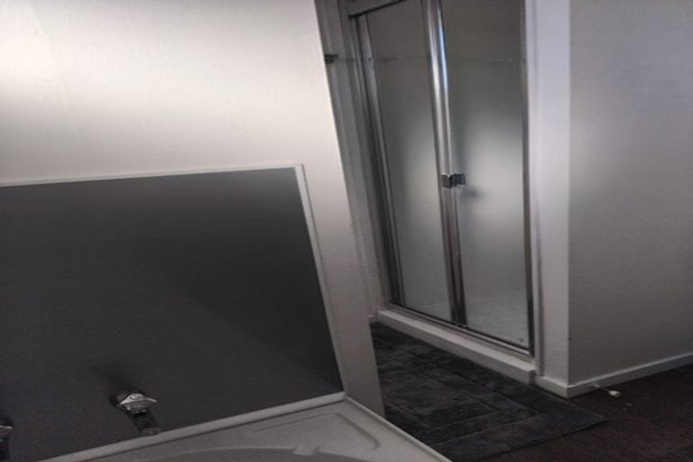 Photo of property in 70a Featherston Street, Takaro, Palmerston North, 4412