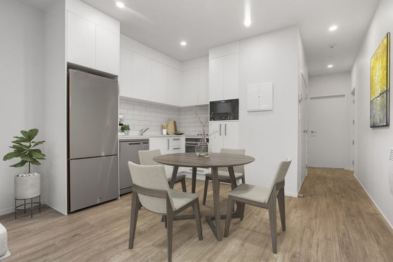 Photo of property in 25 Potter Avenue, Northcote, Auckland, 0627