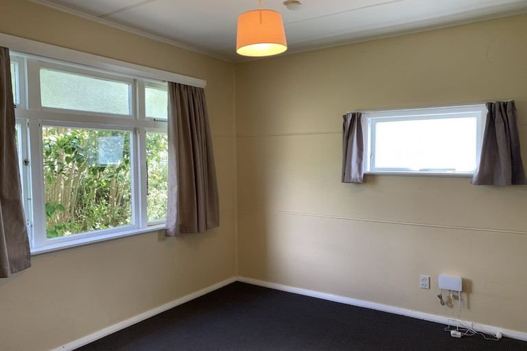 Photo of property in 138 Tiro Tiro Road, Levin, 5510