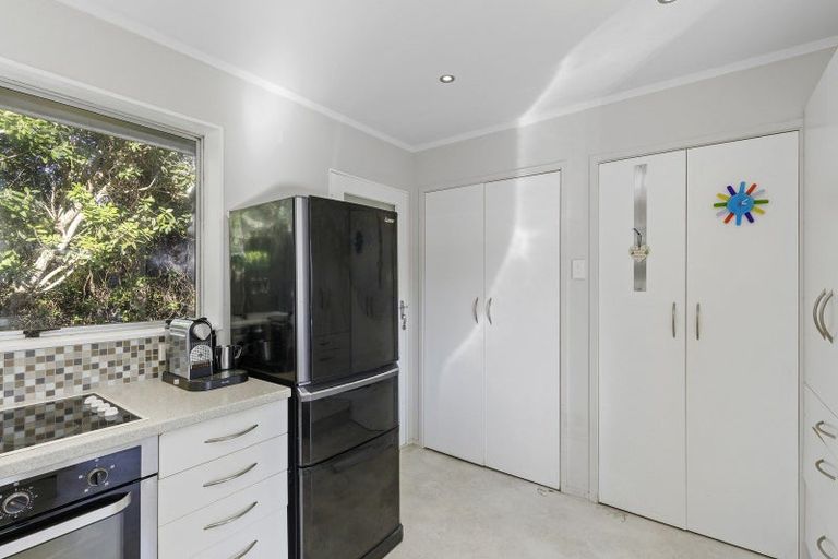 Photo of property in 19b Hicks Close, Whitby, Porirua, 5024